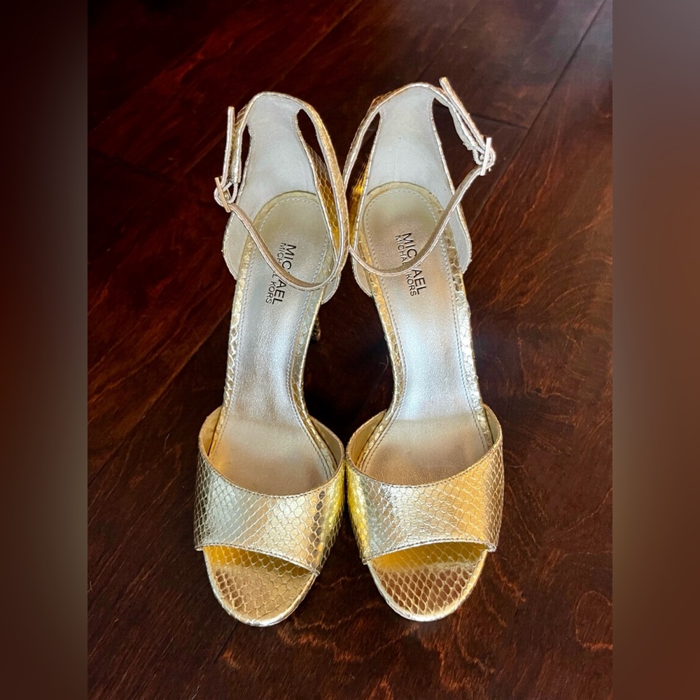 Michael Kors Gold Metallic Snake Embossed Leather Heels Size 7